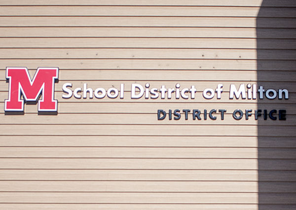 Milton School Board approves budget with tax rate drop